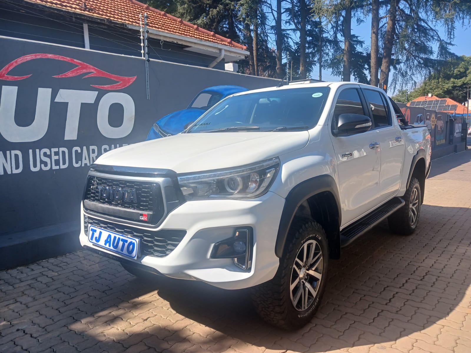 Read more about the article 2016 TOYOTA HILUX 2.8GD-6 DOUBLE CAB 4×4 RAIDER AUTO