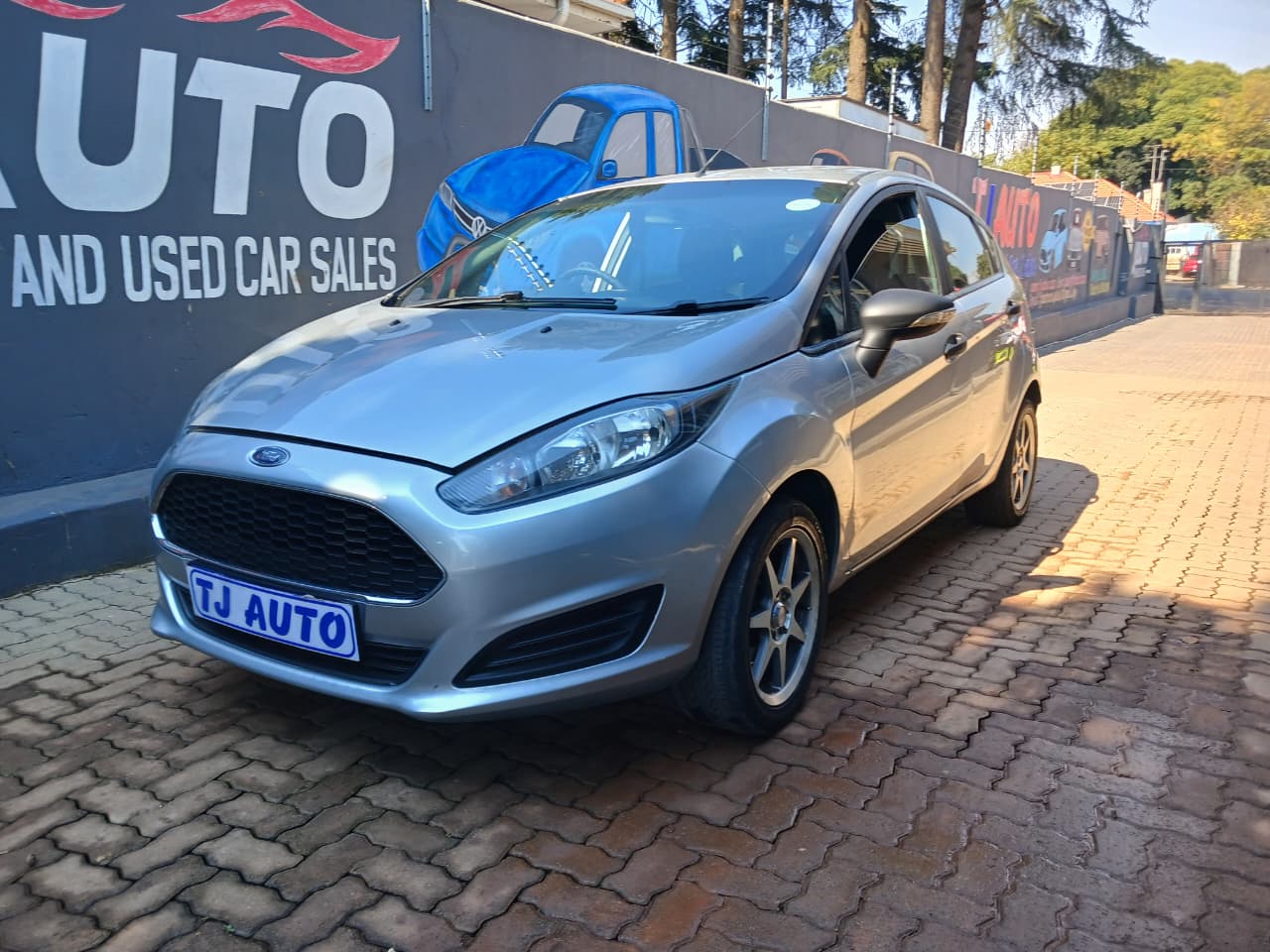 Read more about the article 2016 FORD FIESTA 5-door 1.4 AMBIENTE