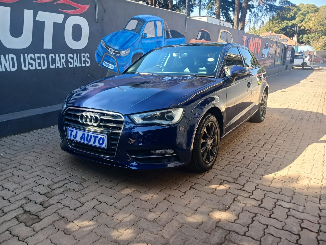 Read more about the article 2016 AUDI A3 SPORTBACK 1.4TFSI AUTO