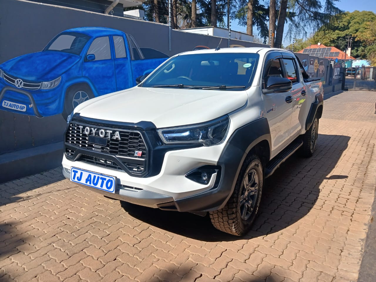 Read more about the article 2021 TOYOTA HILUX 2.4GD-6 DOUBLE CAB RAIDER