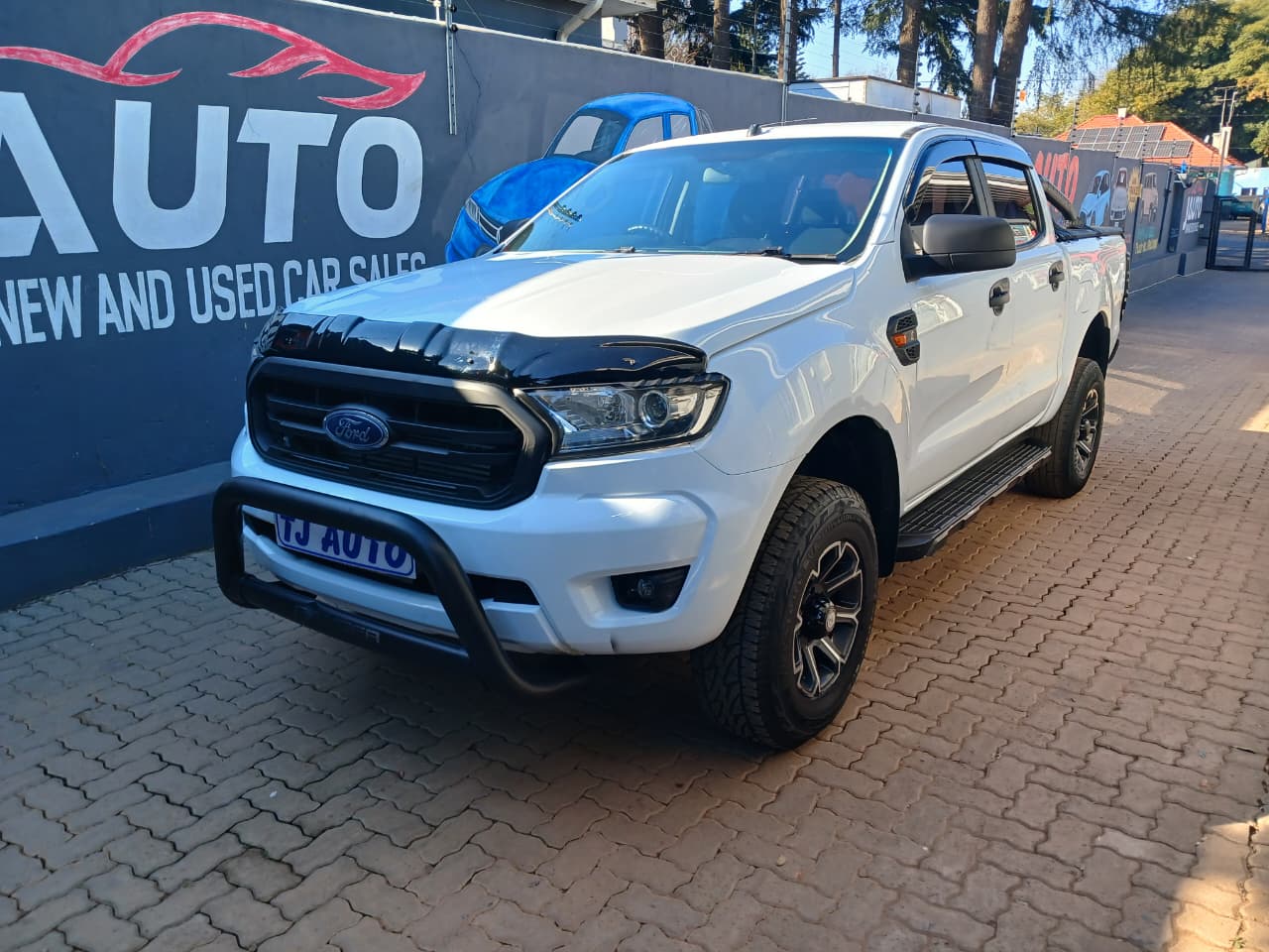 Read more about the article 2016 FORD RANGER 2.2TDCi DOUBLE CAB HI-RIDER XL