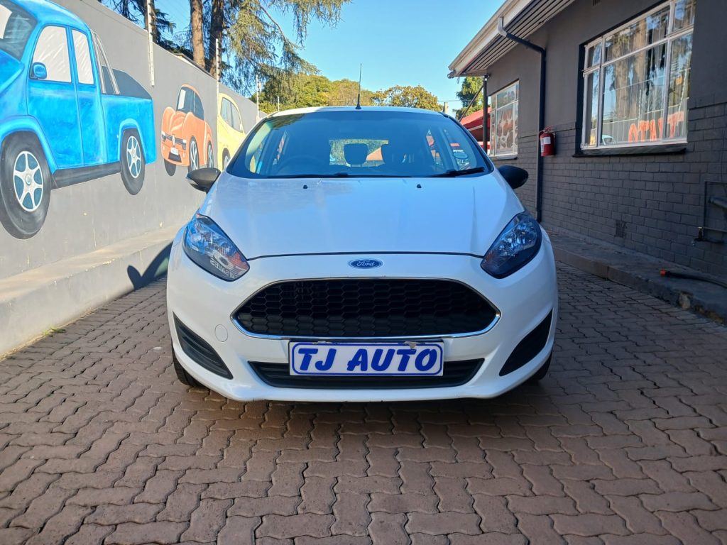 WhatsApp-Image-2025-05-30-at-15.38.59