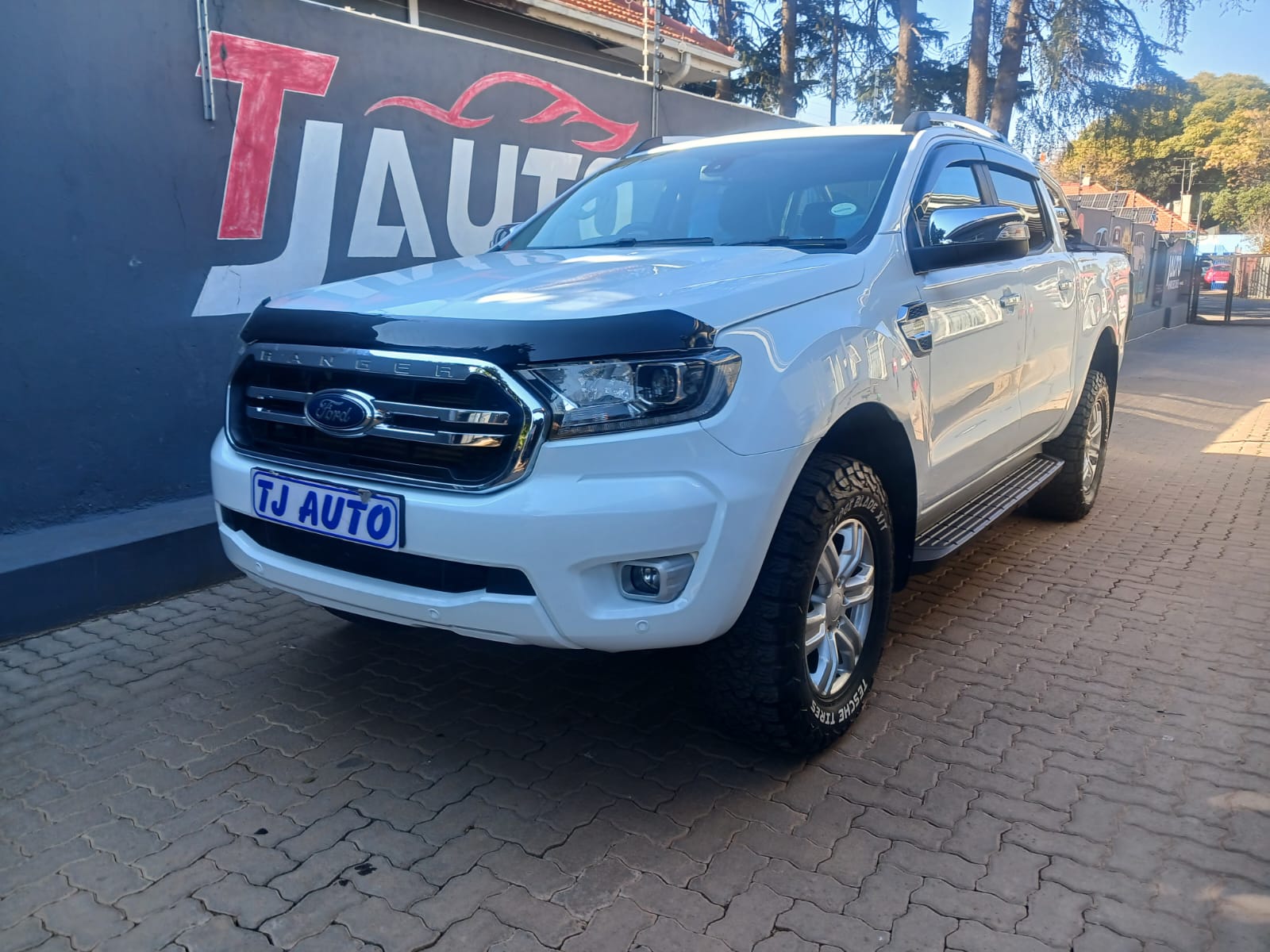 Read more about the article 2020 FORD RANGER 2.0SiT DOUBLE CAB HI-RIDER XLT