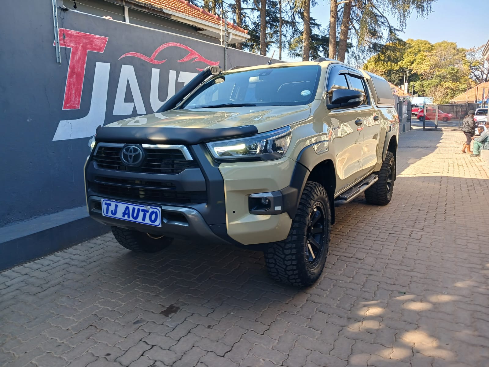 Read more about the article 2022 TOYOTA HILUX 2.8GD-6 DOUBLE CAB 4×4 LEGEND AUTO