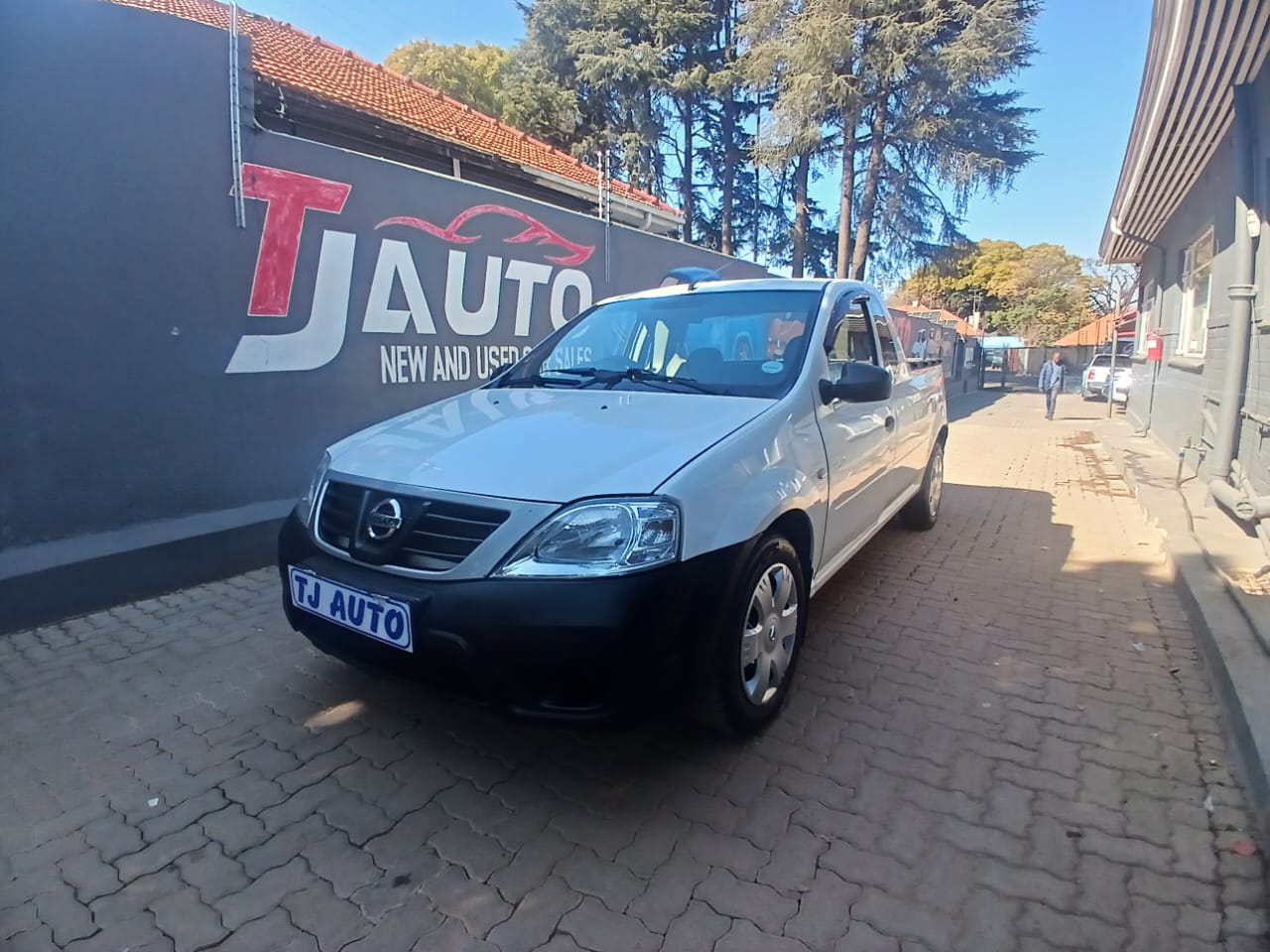 Read more about the article 2014 NISSAN NP200 1.6i (Aircon)