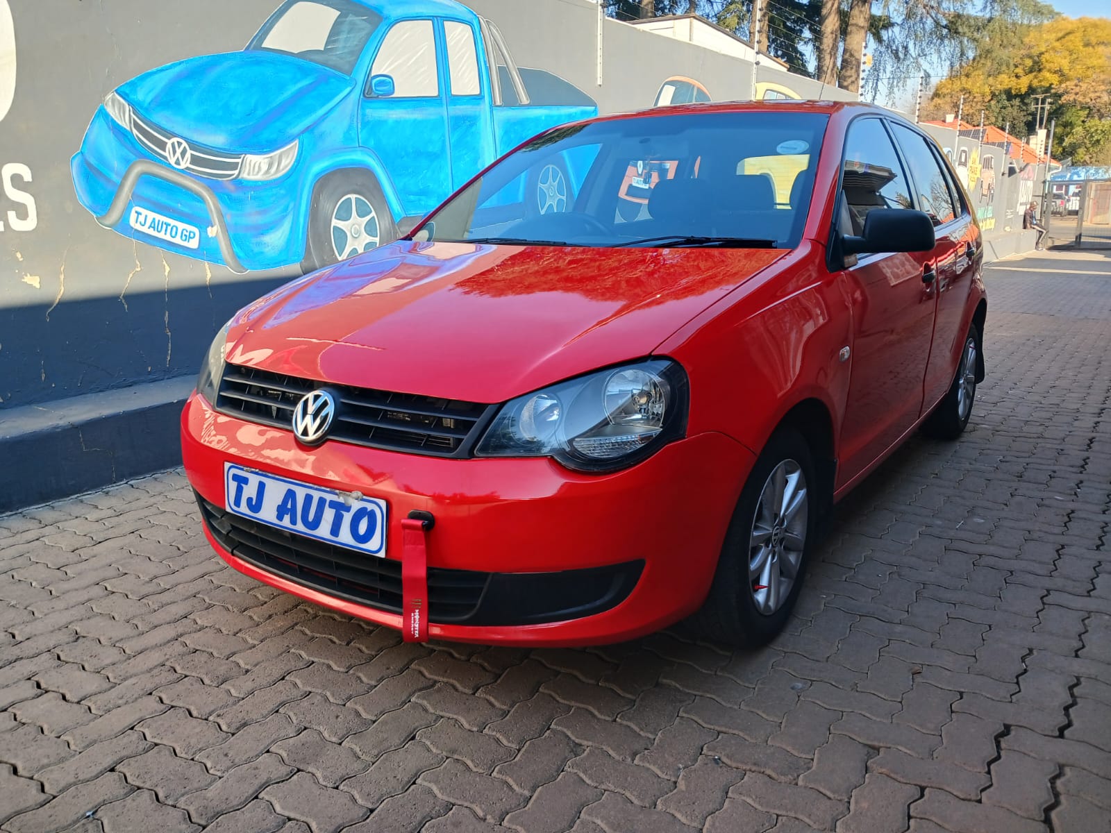 Read more about the article 2013 VOLKSWAGEN POLO VIVO 5-Door 1.4