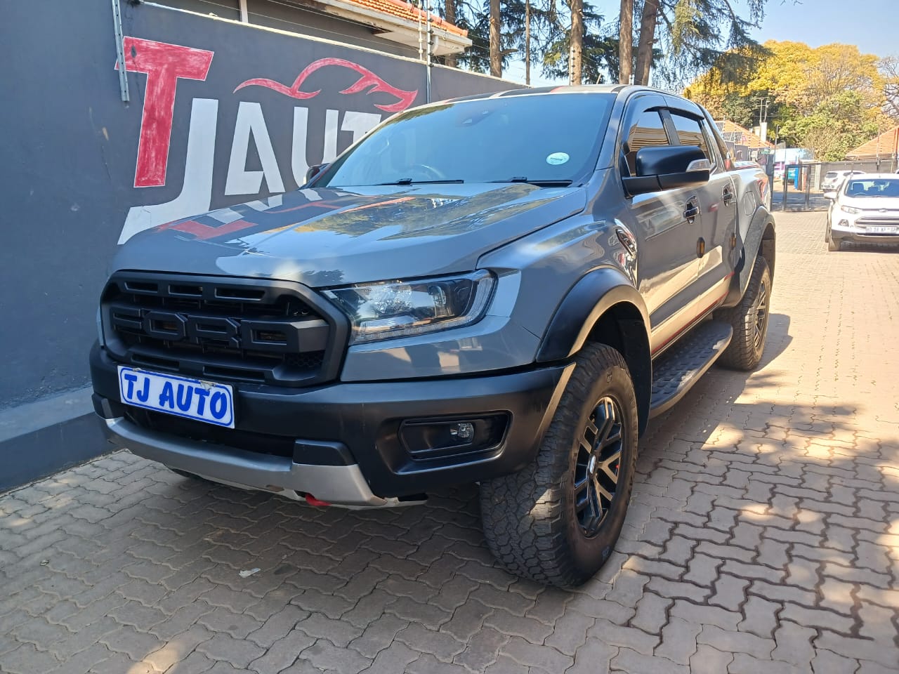 Read more about the article 2022 FORD RANGER 2.0Bi-TURBO DOUBLE CAB 4×4 RAPTOR