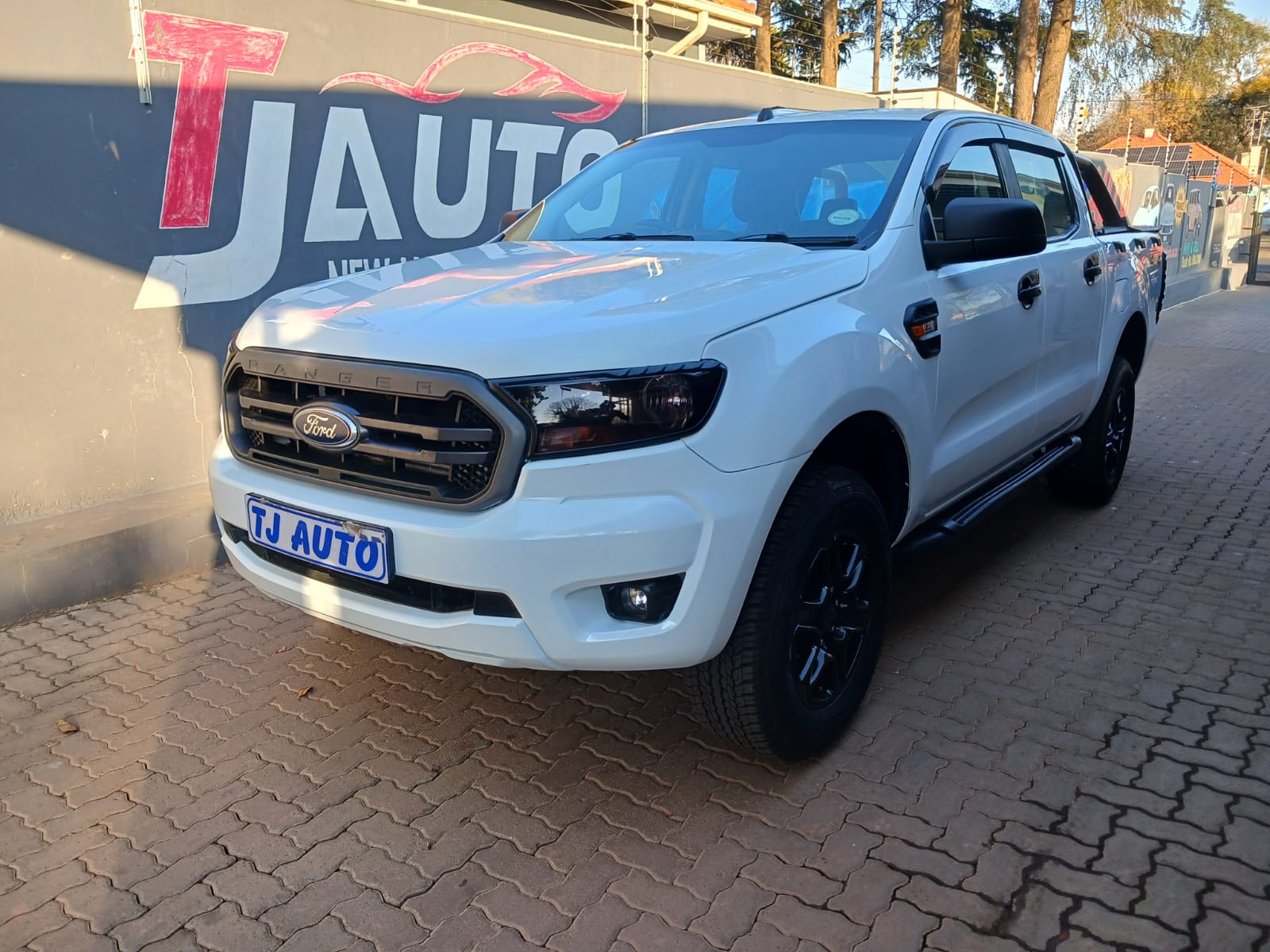 Read more about the article 2015 FORD RANGER 2.2TDCi DOUBLE CAB 4×4 XL