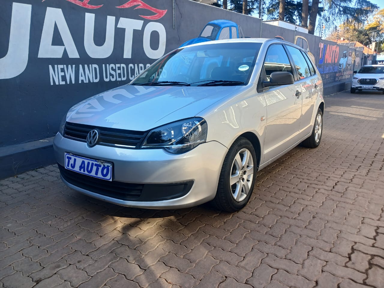 Read more about the article 2014 VOLKSWAGEN POLO VIVO 5-Door 1.4 BLUELINE
