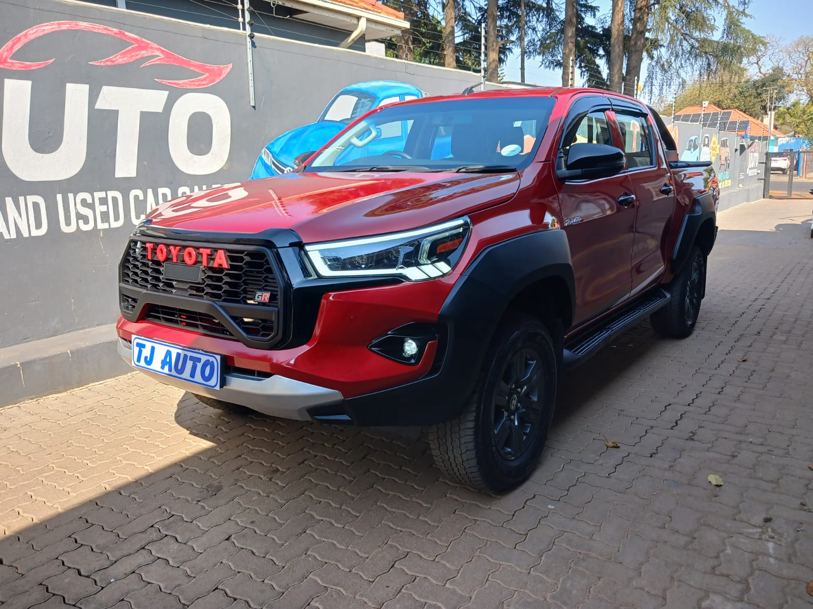 Read more about the article 2024 TOYOTA HILUX 2.4GD-6 DOUBLE CAB RAIDER AUTO