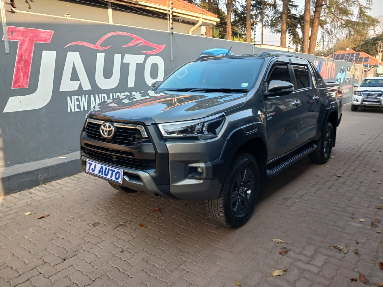 Read more about the article 2024 TOYOTA HILUX 2.8GD-6 DOUBLE CAB RAIDER AUTO