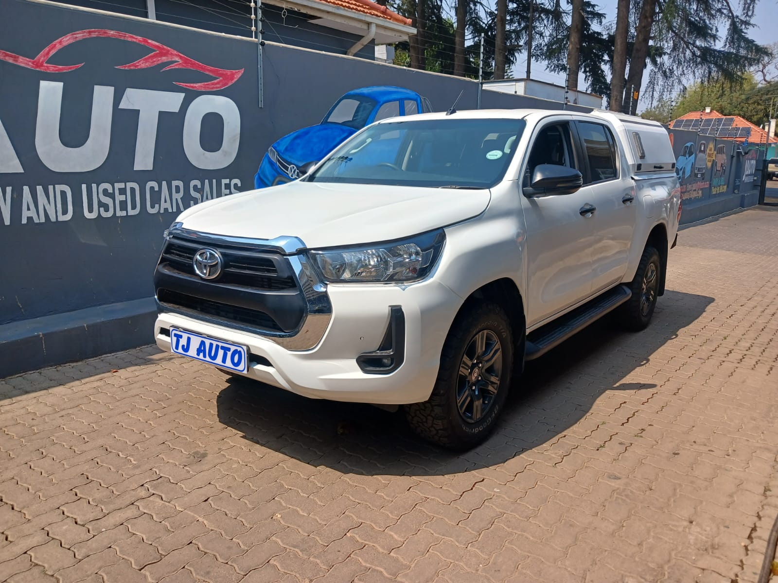 Read more about the article 2021 TOYOTA HILUX 2.4GD-6 DOUBLE CAB RAIDER AUTO