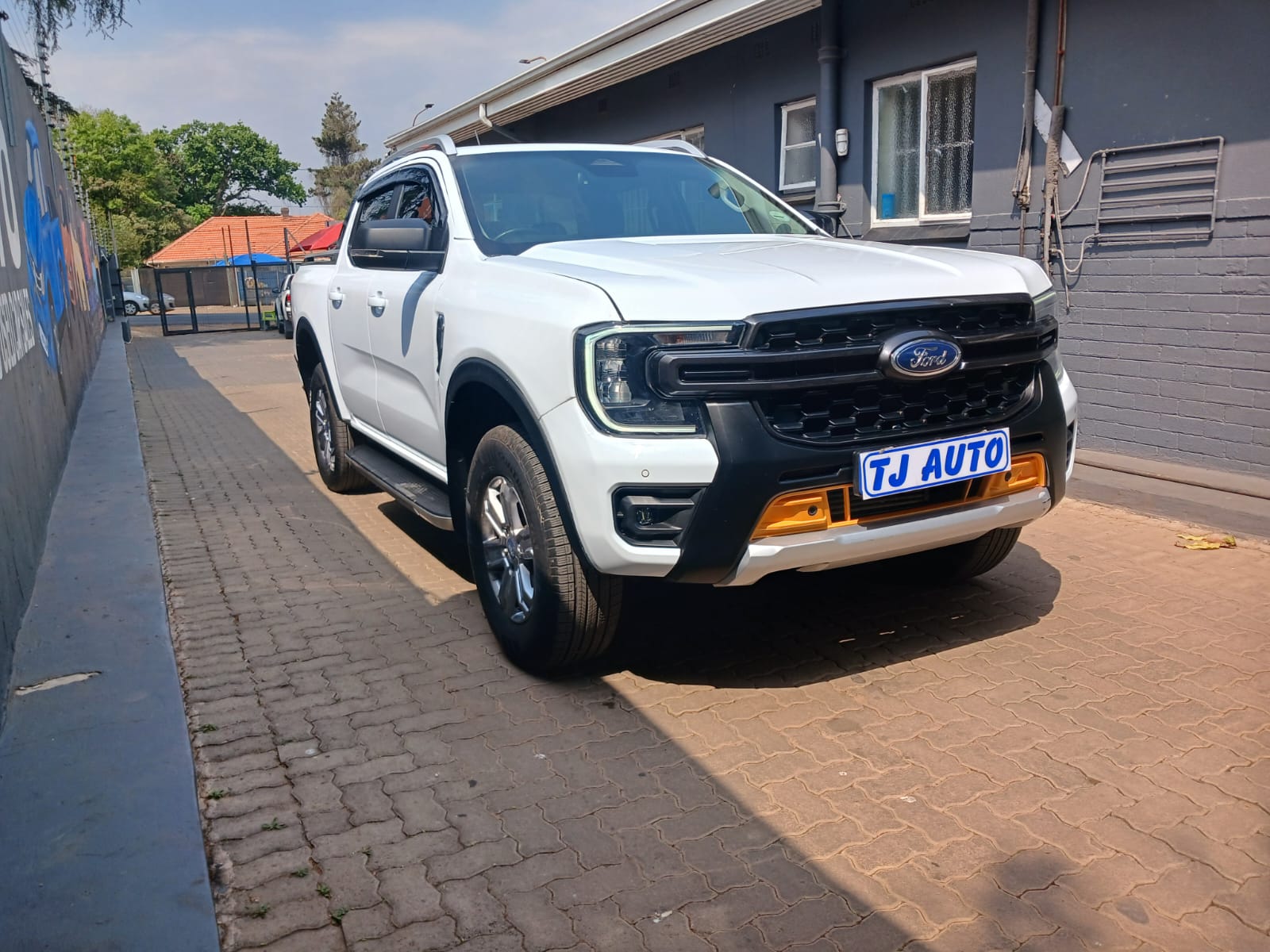 Read more about the article 2023 FORD RANGER 2.0 Biturbo DOUBLE CAB XLT