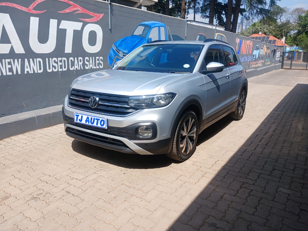 Read more about the article 2022 VOLKSWAGEN T-CROSS 1.0TSI 85kW COMFORTLINE
