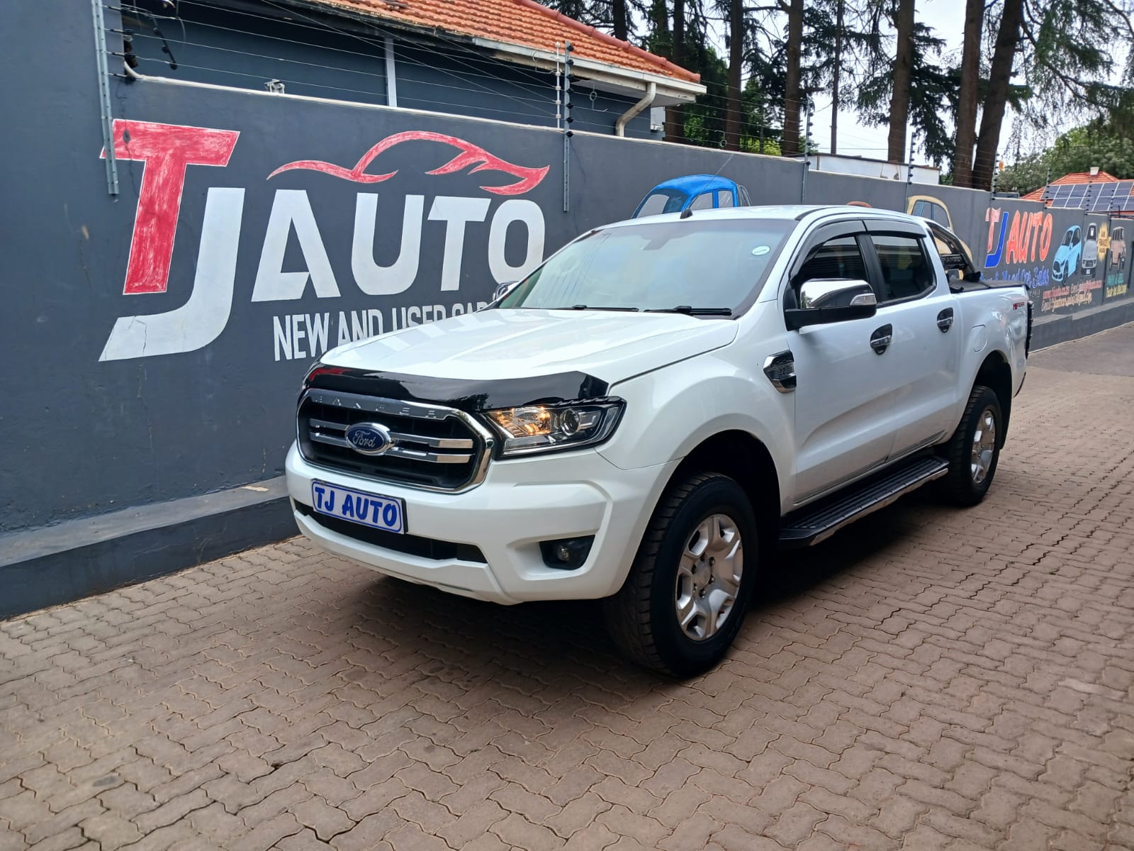 Read more about the article 2016 FORD RANGER 2.2TDCi DOUBLE CAB HI-RIDER XLT
