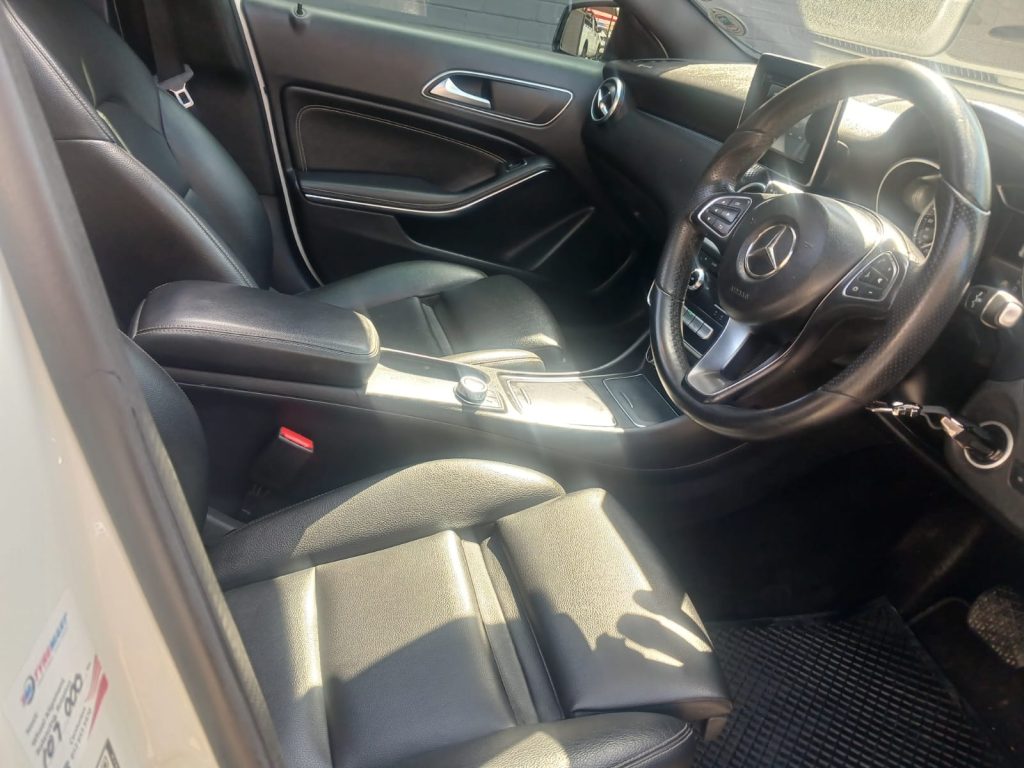 WhatsApp-Image-2025-10-08-at-14.26.16