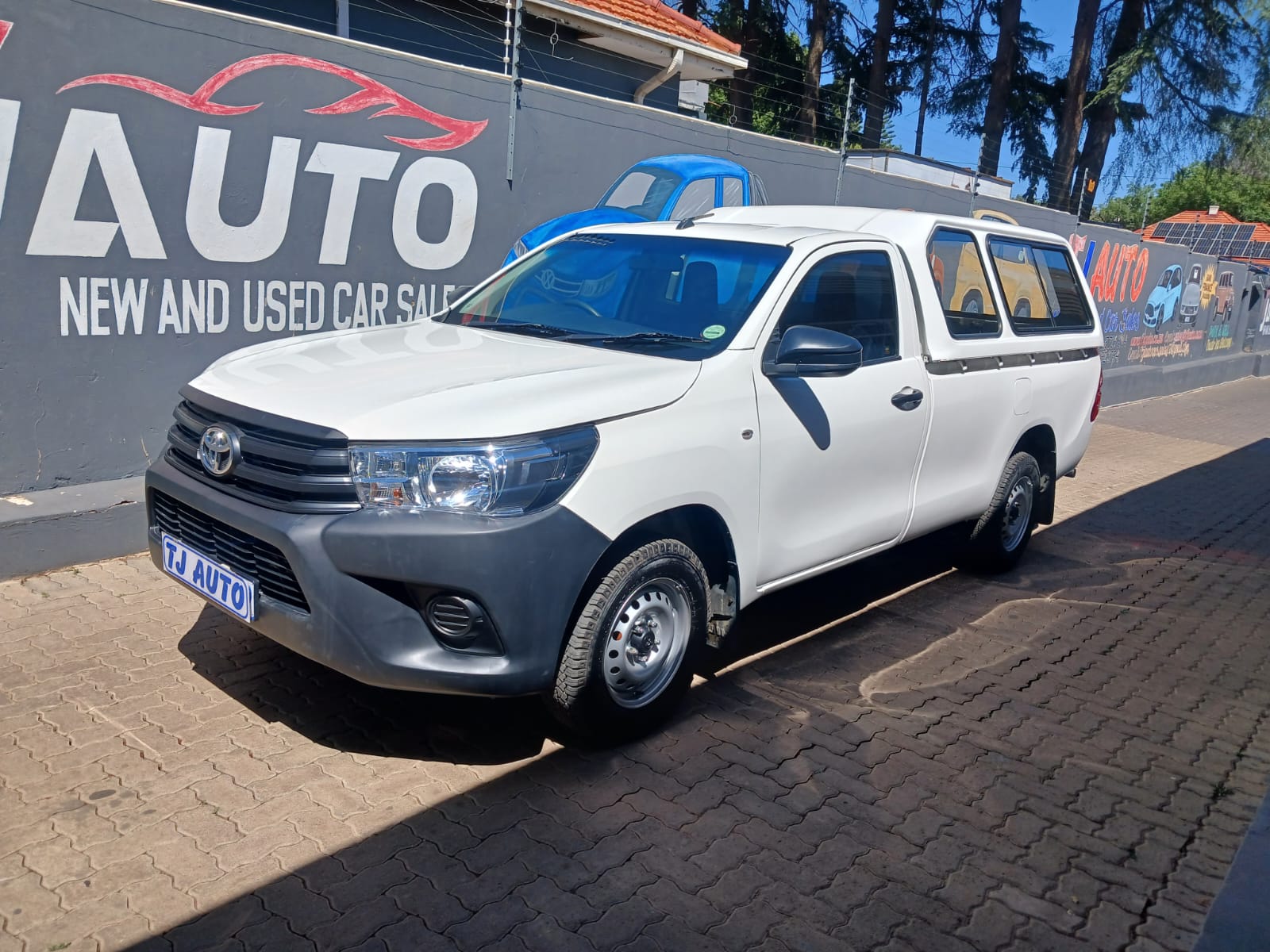 Read more about the article 2023 TOYOTA HILUX 2.4GD S (Aircon)
