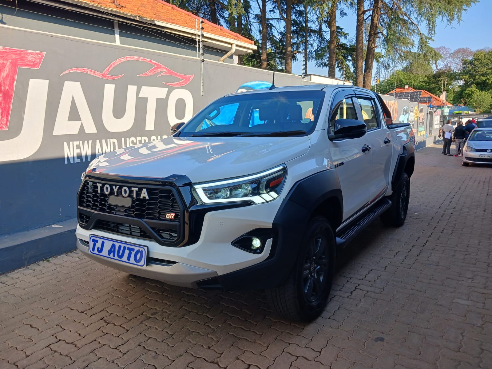 Read more about the article 2025 TOYOTA HILUX 2.4GD-6 DOUBLE CAB RAIDER AUTO