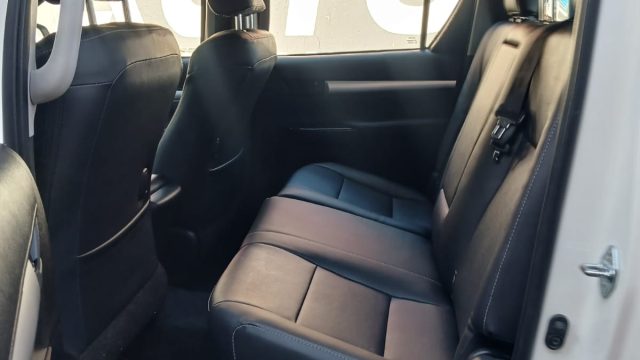 WhatsApp-Image-2025-10-17-at-17.29.36