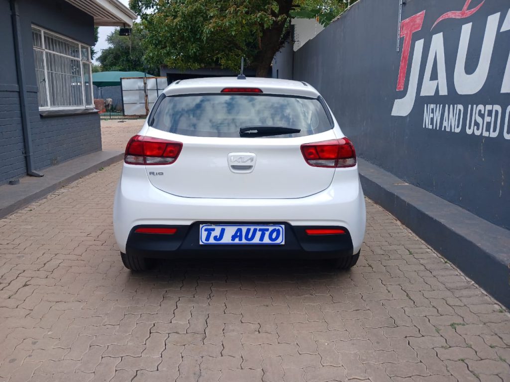 0f249de4-60eb-4481-b9e0-ffcc73b37179