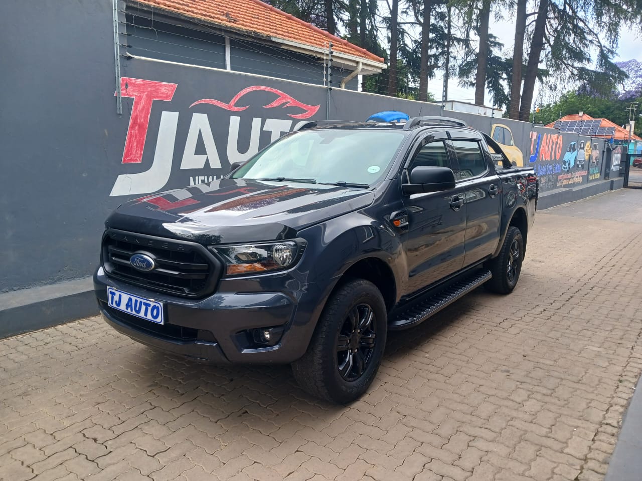 Read more about the article 2022 FORD RANGER 2.2TDCi DOUBLE CAB HI-RIDER XL AUTO