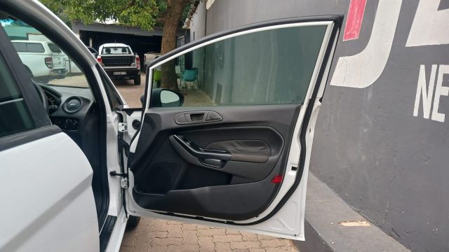 WhatsApp-Image-2025-11-04-at-16.14.17-1