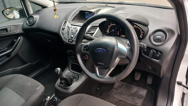 WhatsApp-Image-2025-11-04-at-16.14.17-2