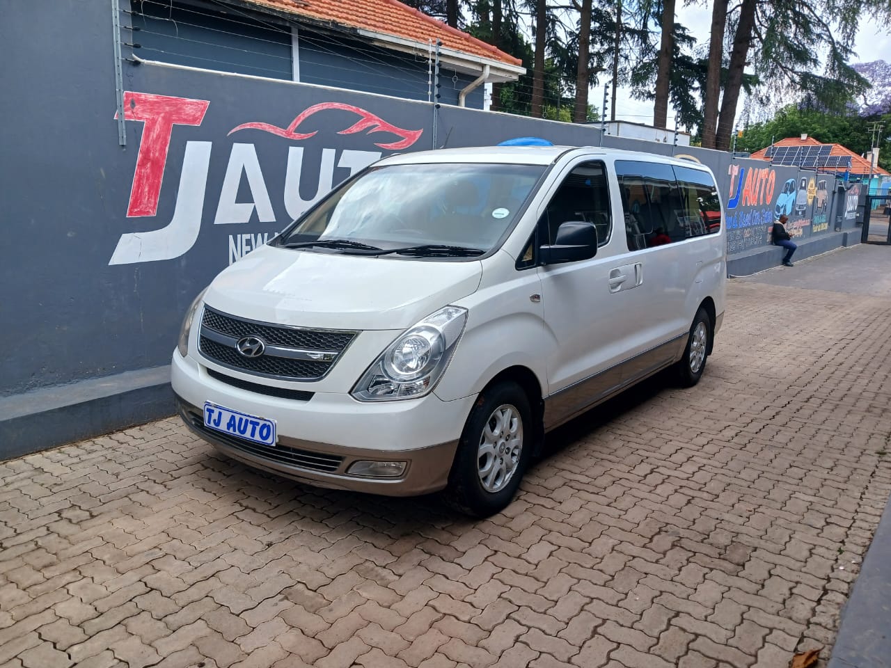 Read more about the article 2012 HYUNDAI H-1 2.5CRDi MULTICAB
