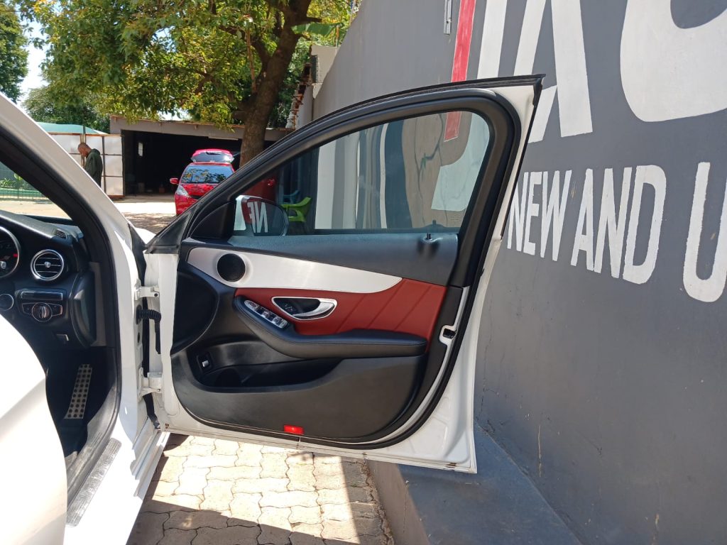 WhatsApp-Image-2025-11-13-at-11.24.54