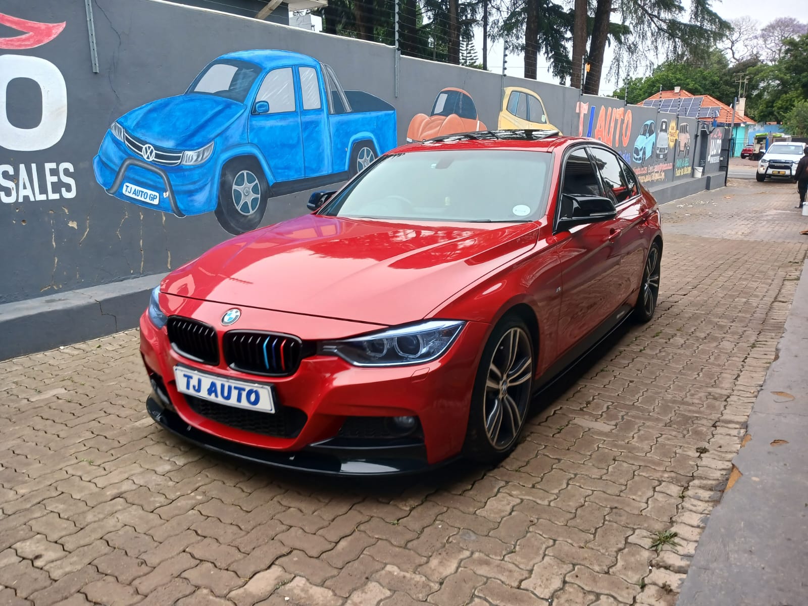 Read more about the article 2014 BMW 3 SERIES 320d M SPORT AUTO