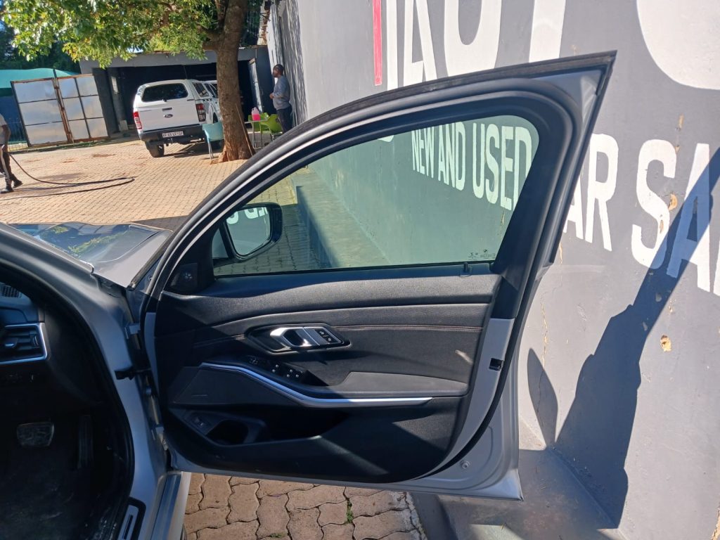 WhatsApp-Image-2025-11-18-at-16.17.19-1