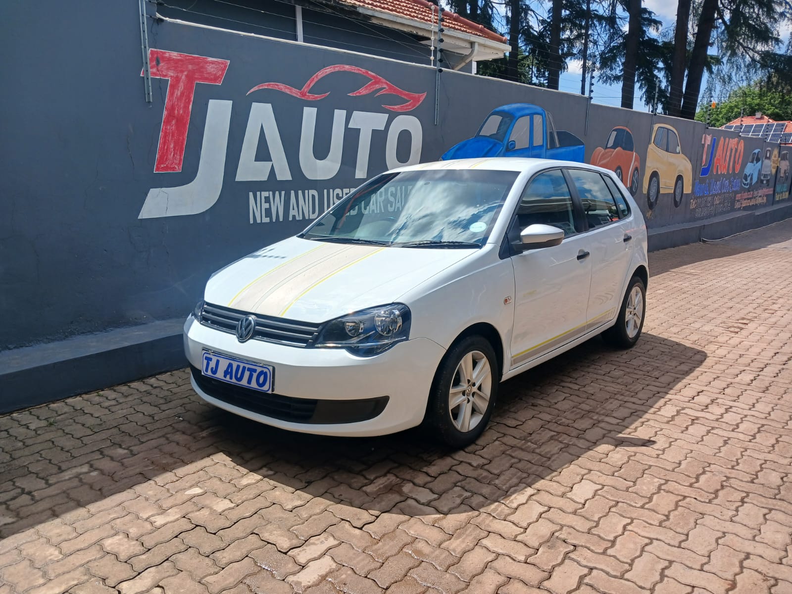 Read more about the article 2016 VOLKSWAGEN POLO VIVO HATCH 1.4 TRENDLINE
