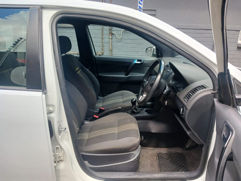 WhatsApp-Image-2025-11-19-at-10.06.53