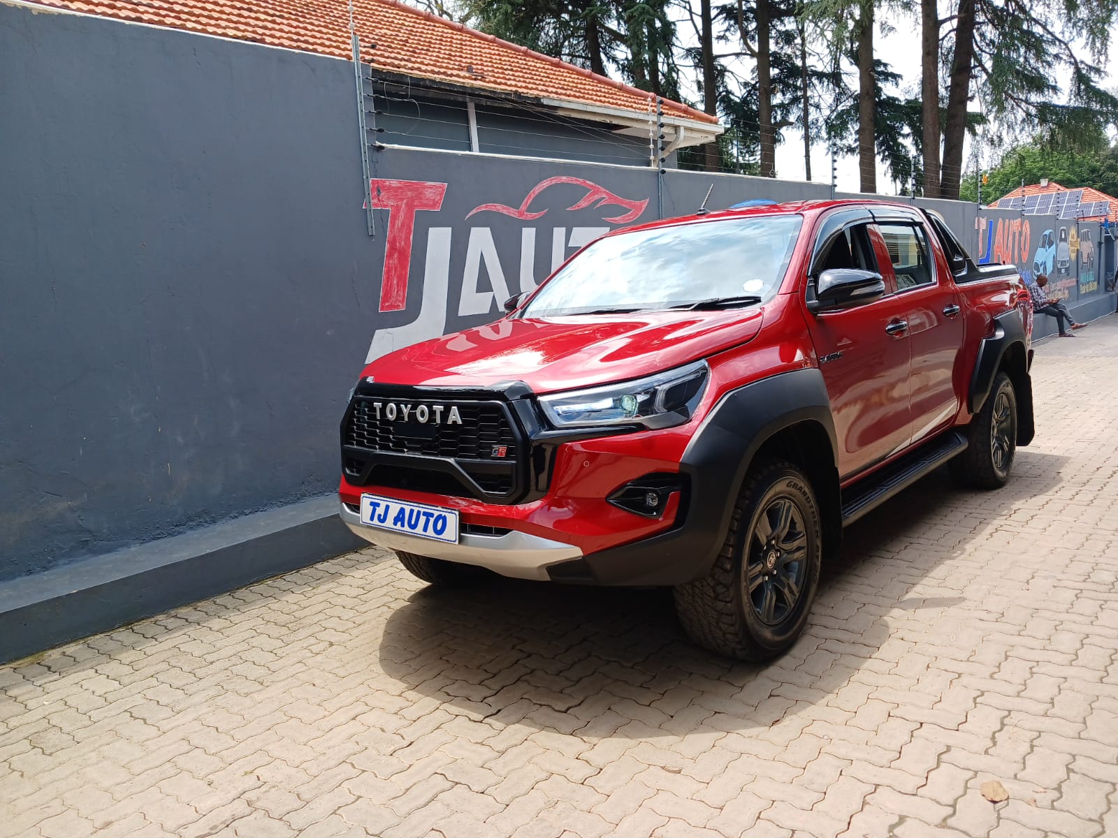 Read more about the article 2024 TOYOTA HILUX 2.4GD-6 DOUBLE CAB 4×4 RAIDER AUTO