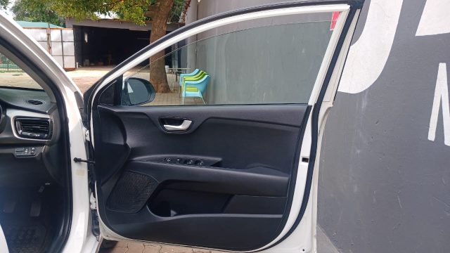 d781a8a0-e140-47ac-9137-0f31a8977b43