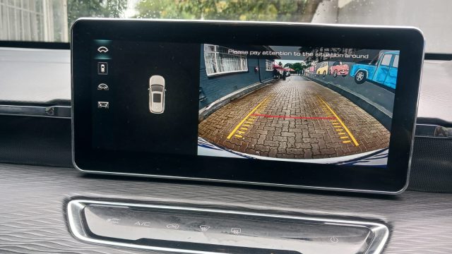 WhatsApp-Image-2025-11-28-at-11.02.00