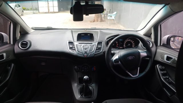 WhatsApp-Image-2025-11-28-at-13.31.58