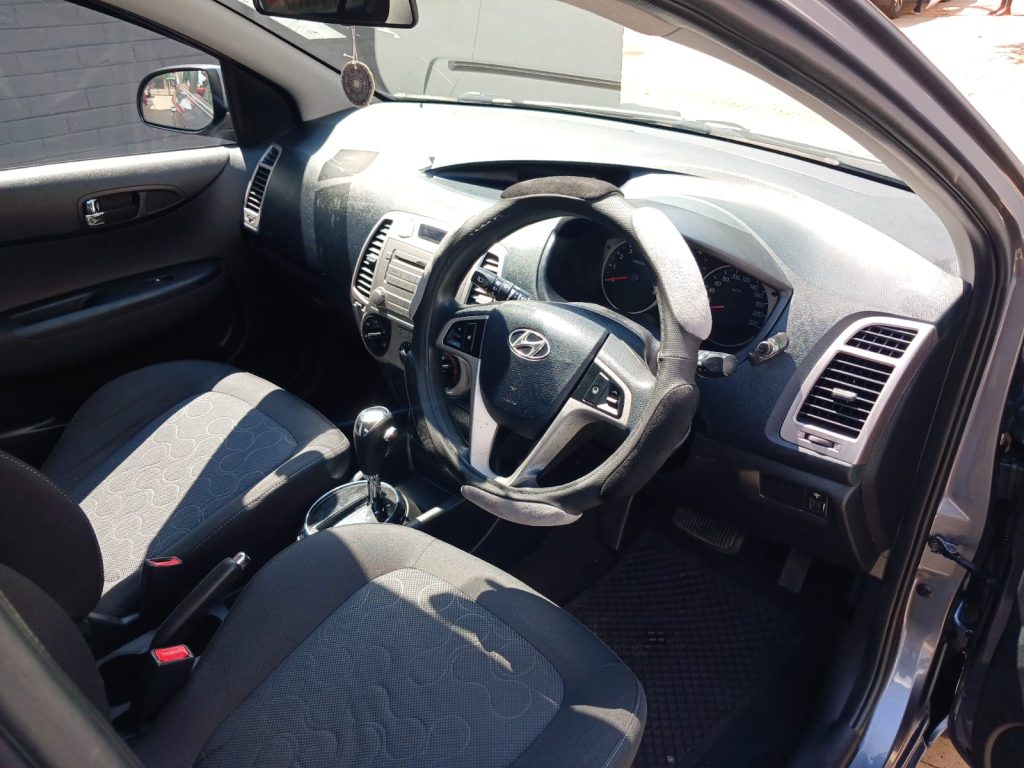 WhatsApp-Image-2025-12-01-at-14.33.48