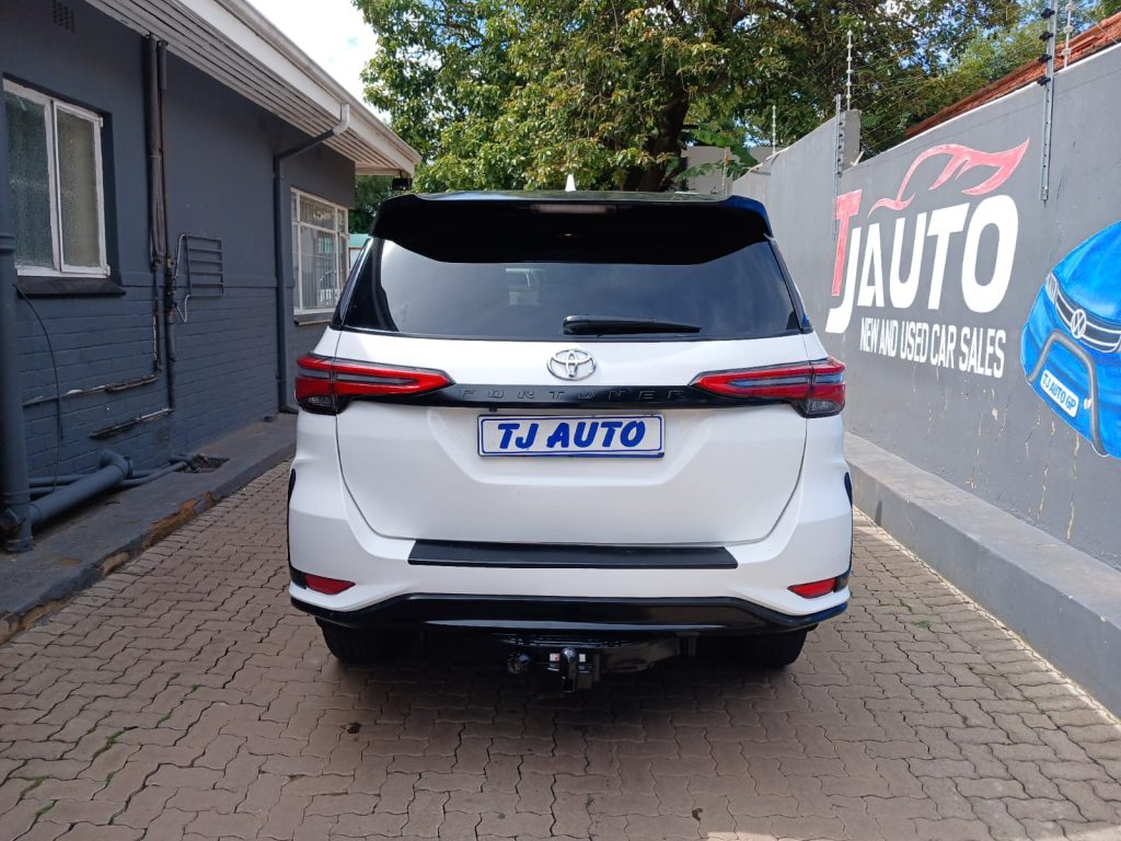 WhatsApp-Image-2025-12-01-at-15.01.11