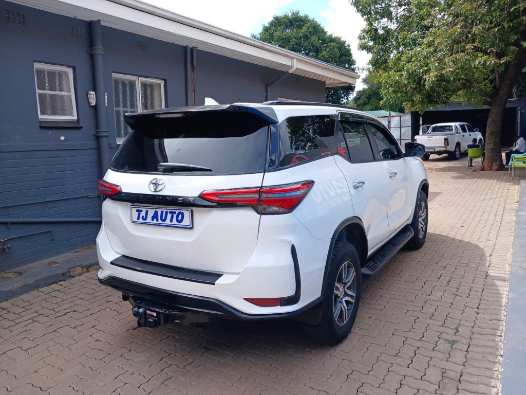 WhatsApp-Image-2025-12-01-at-15.01.22