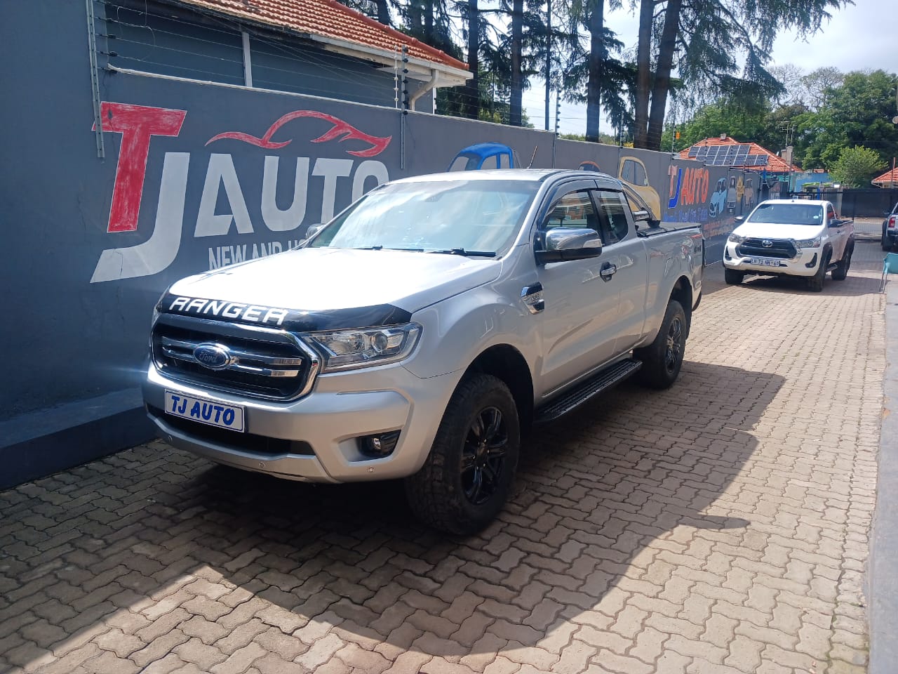 Read more about the article 2020 FORD RANGER 3.2TDCi SUPERCAB 4×4 XLT AUTO
