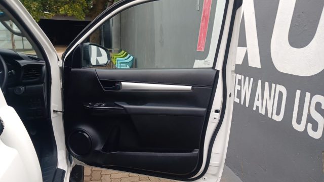 WhatsApp-Image-2025-12-04-at-09.58.31