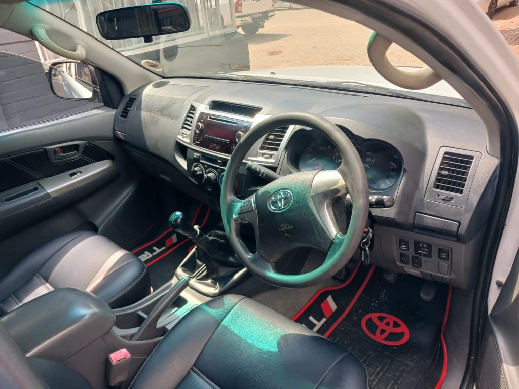 WhatsApp-Image-2025-12-04-at-16.29.10-9