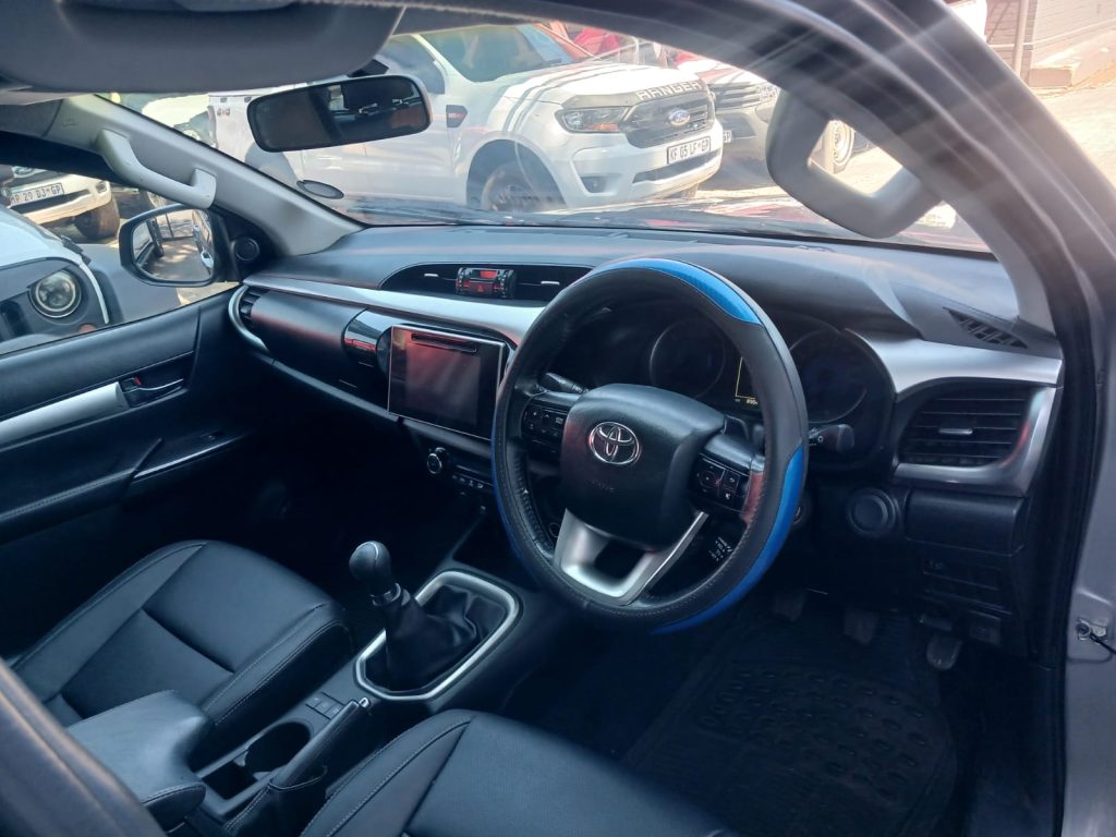 WhatsApp-Image-2025-12-08-at-10.07.19-6