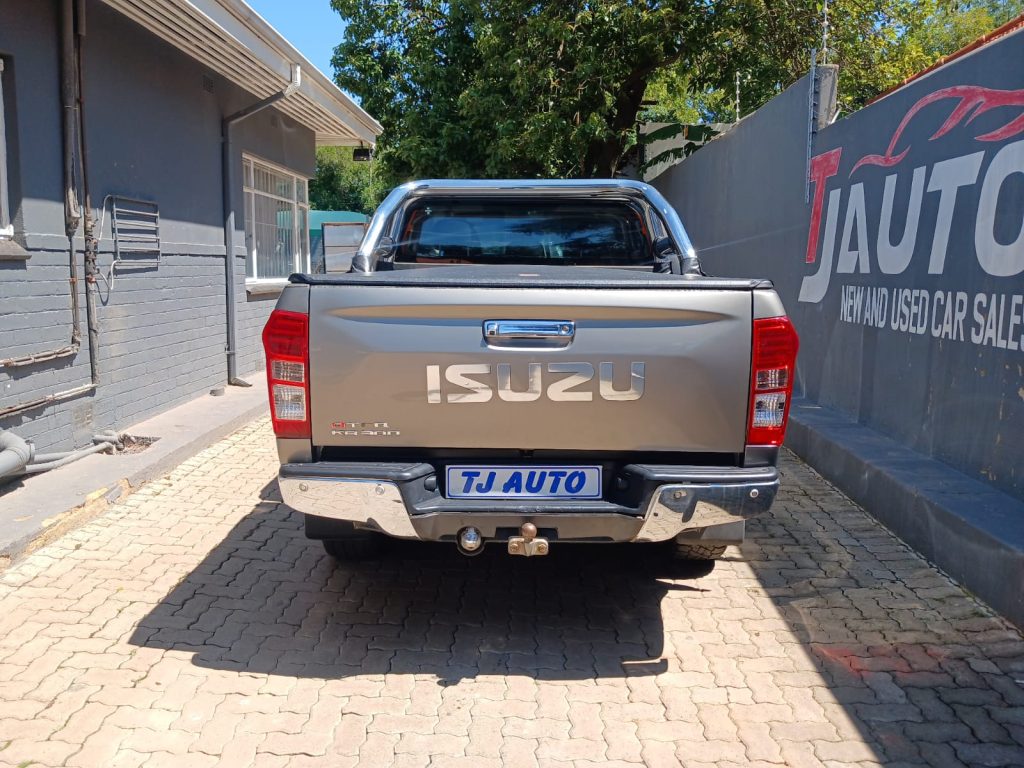 WhatsApp-Image-2025-12-09-at-10.30.57