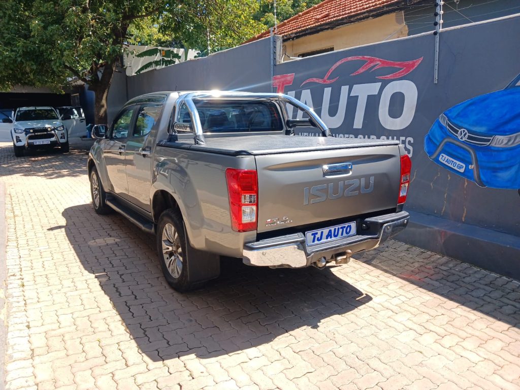 WhatsApp-Image-2025-12-09-at-10.30.59