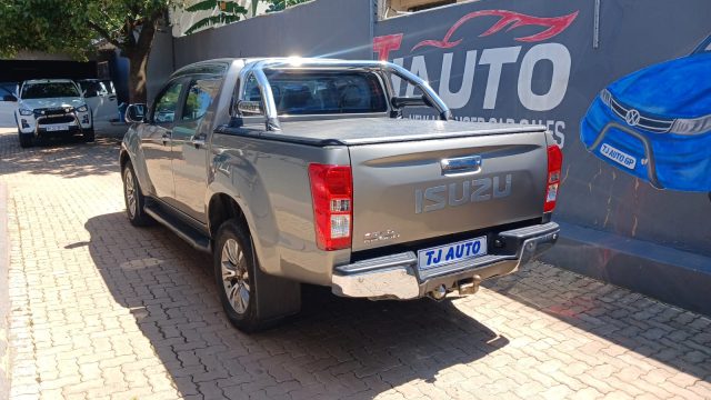 WhatsApp-Image-2025-12-09-at-10.30.59