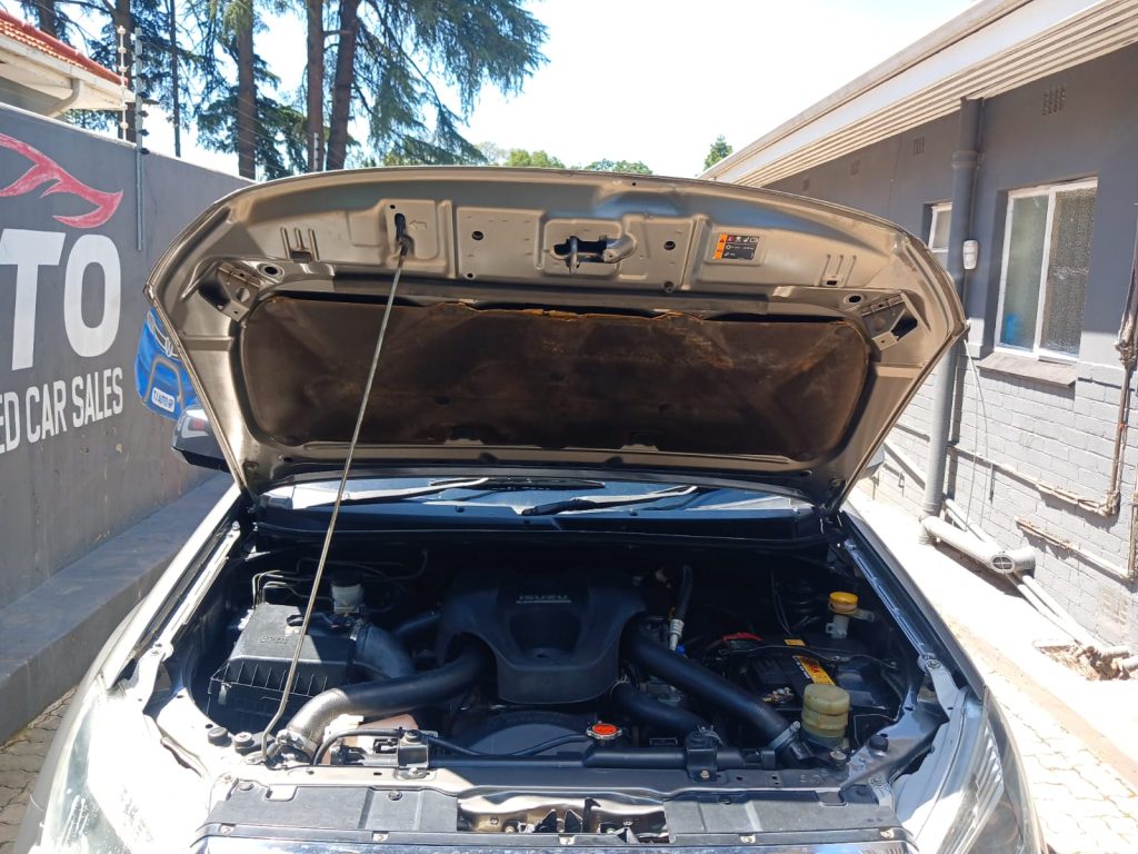 WhatsApp-Image-2025-12-09-at-10.31.15