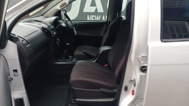 WhatsApp-Image-2025-12-09-at-12.57.08