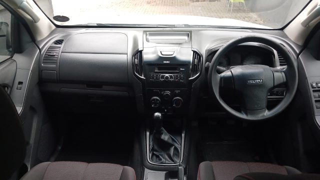 WhatsApp-Image-2025-12-09-at-12.57.09